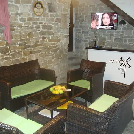 Bed and breakfast Antico 3*