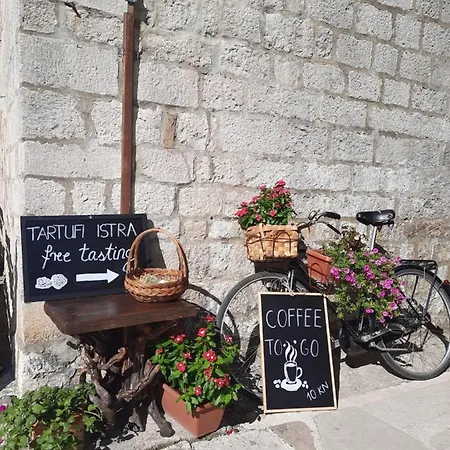 Antico Bed & Breakfast Motovun